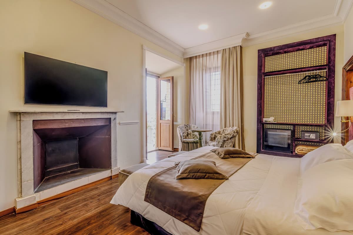 superior double or twin room, 1 king bed (villa) | 1 bedroom, egyptian cotton sheets, premium bedding, down duvets