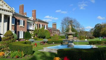 Façana frontal de l'allotjament