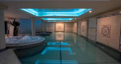 Bunratty Castle Hotel & Leisure Club, BW Premier Collection