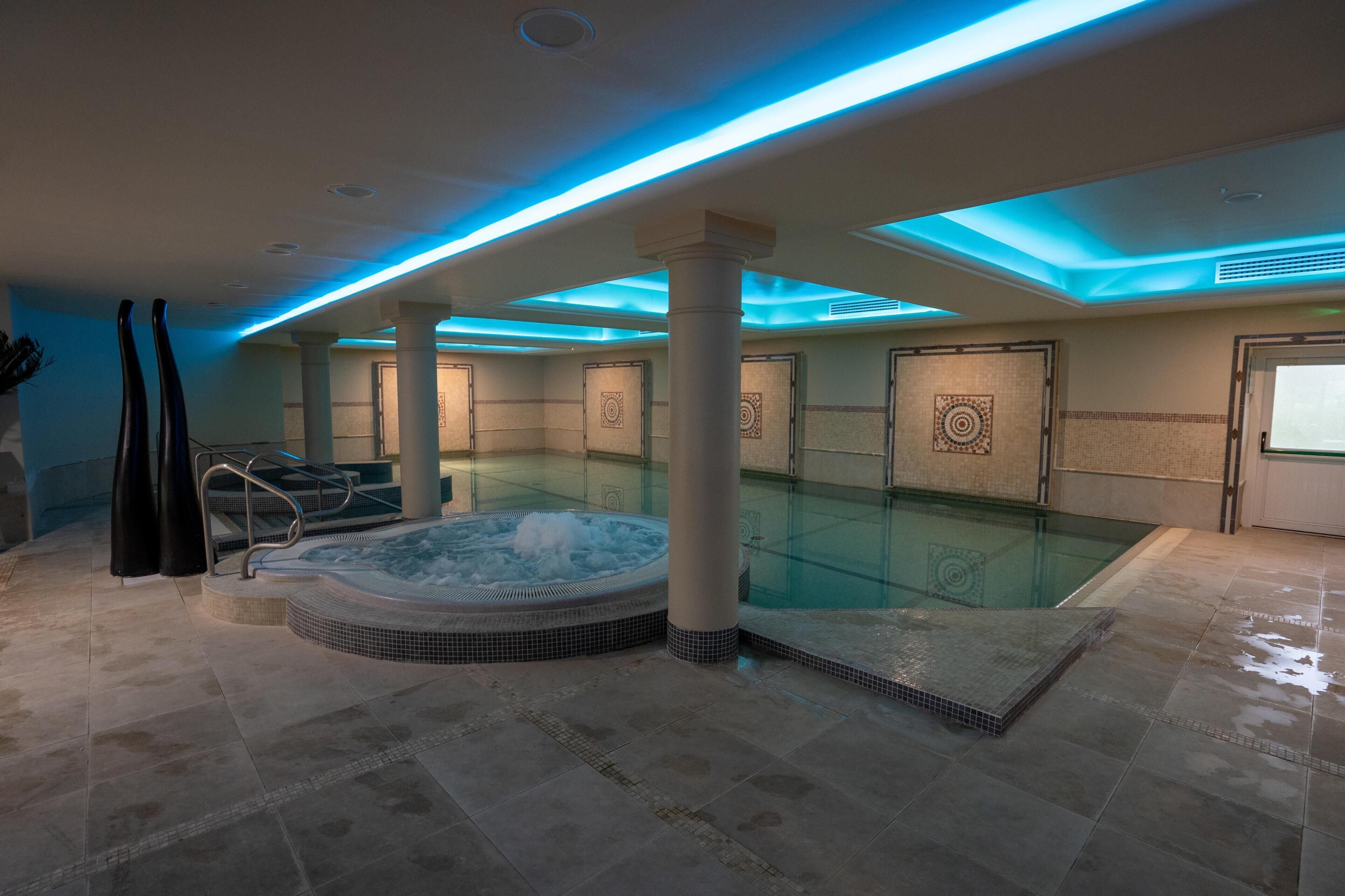 Piscina interna