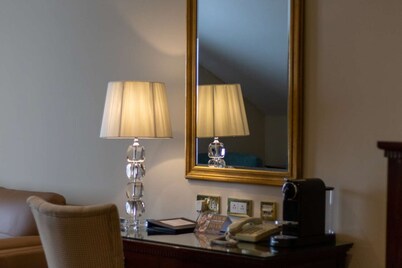 Bunratty Castle Hotel & Leisure Club, BW Premier Collection