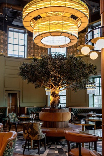 Bunratty Castle Hotel & Leisure Club, BW Premier Collection