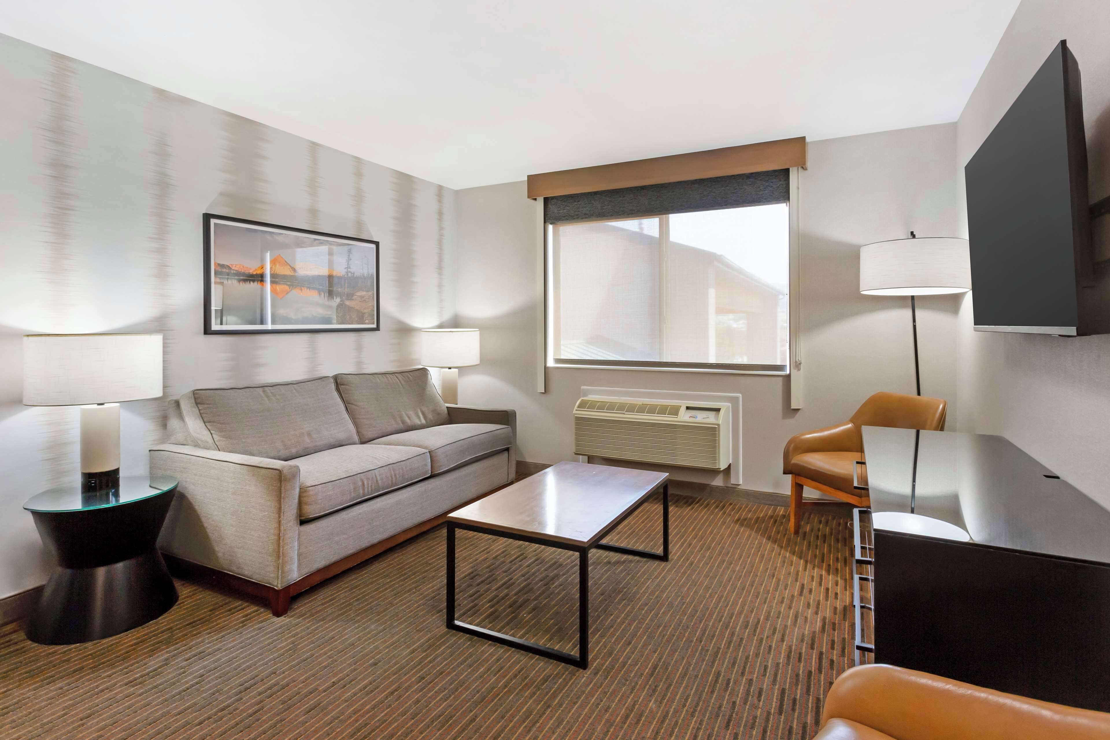 in-room safe, desk, iron/ironing board, free cots/infant beds