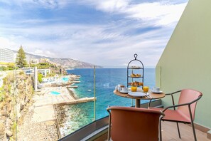 Suite (Side Sea View) | Utsikt fra rommet