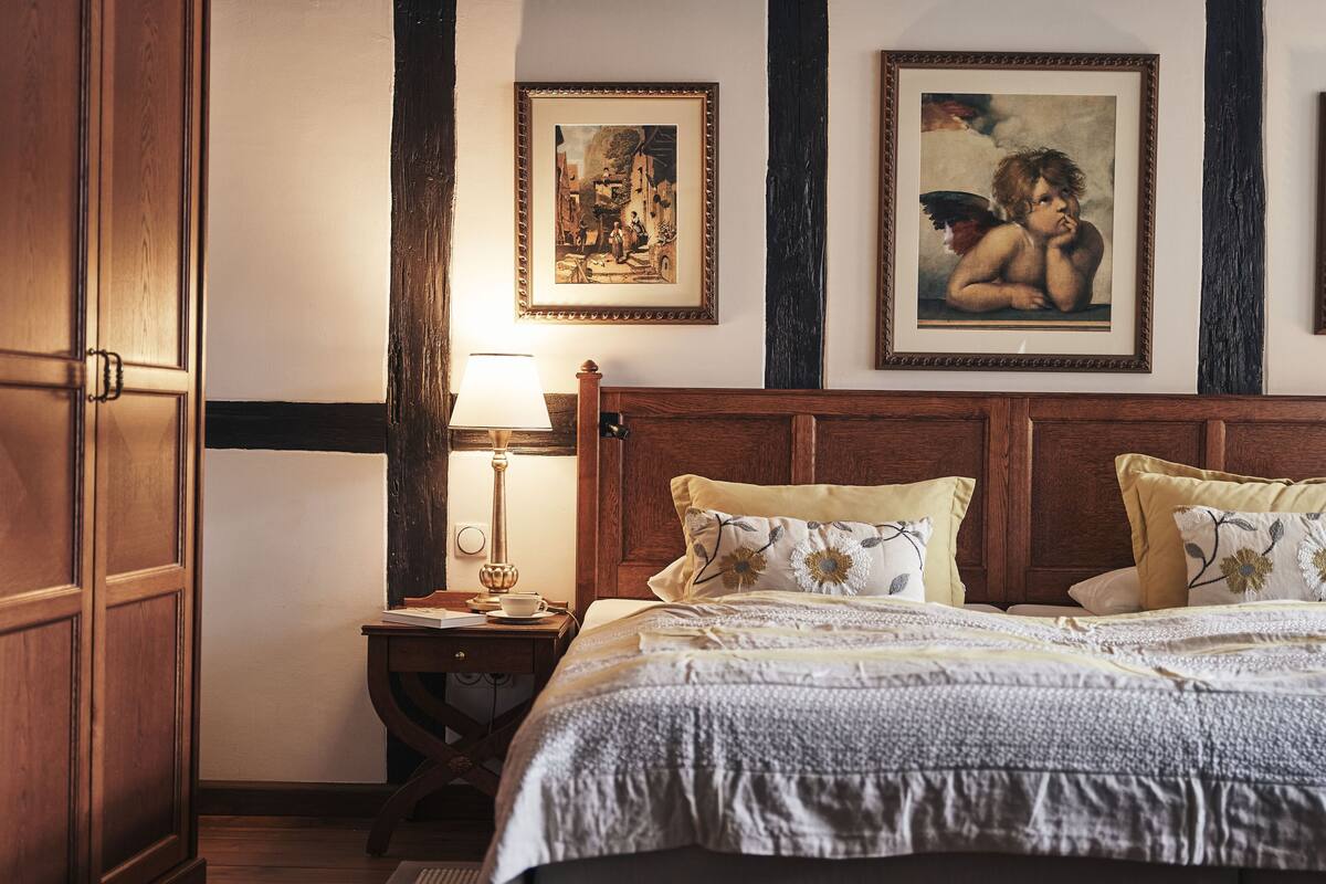 junior room | 1 bedroom, hypo-allergenic bedding, free minibar, in-room safe