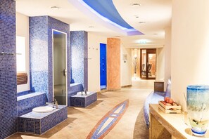Sauna, steam room, body treatments, aromatherapy, hot stone massages