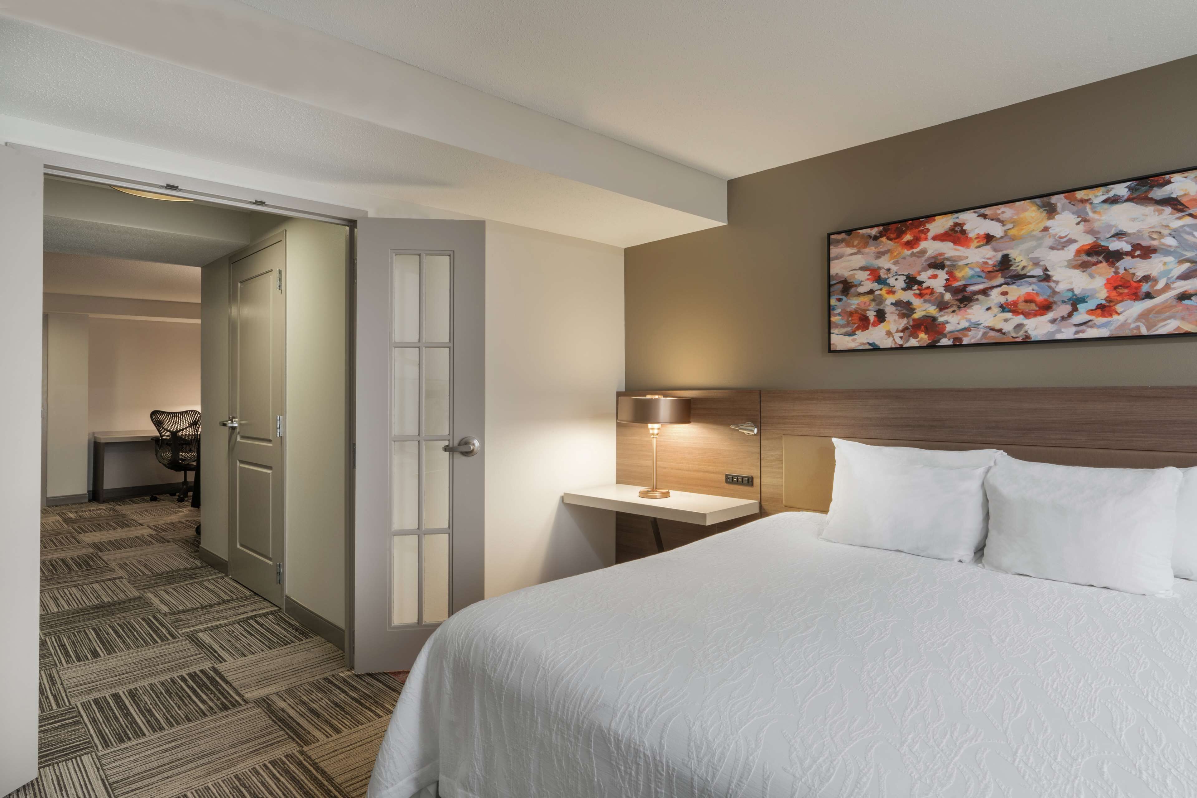 one king bed | premium bedding, pillow-top beds, in-room safe, iron/ironing board