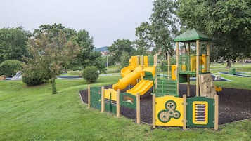 Children's play area - outdoor