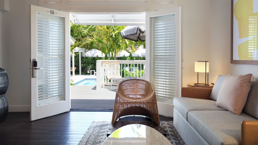 Ella's Cottages - Key West Historic Inns