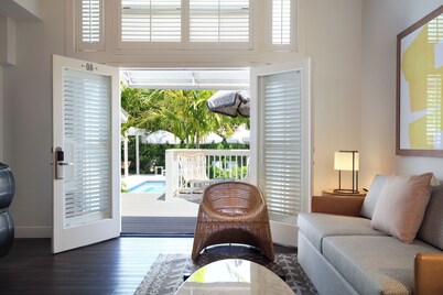 Ella's Cottages - Key West Historic Inns
