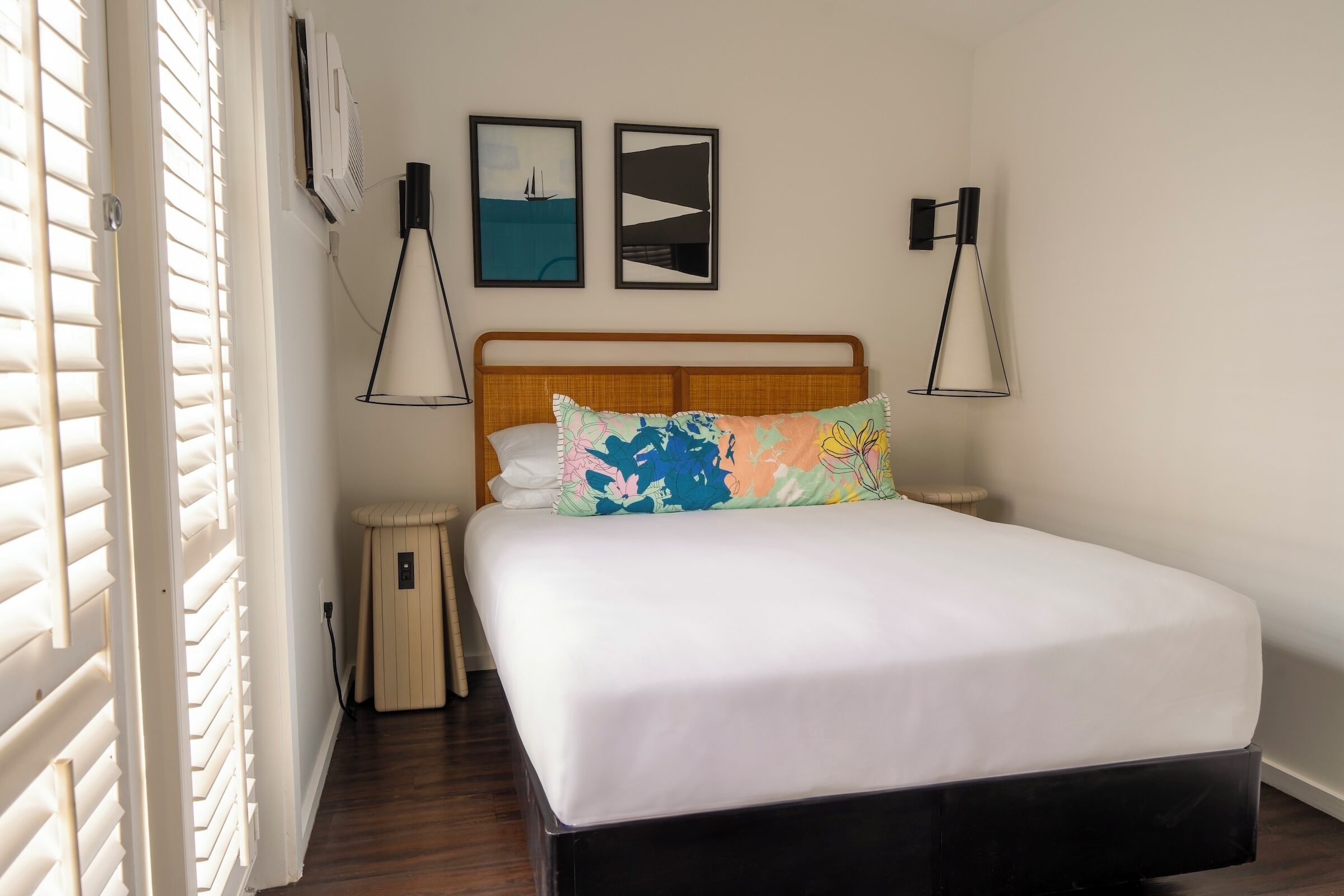 suite, 2 bedrooms, patio (patio) | 2 bedrooms, premium bedding, in-room safe, individually decorated