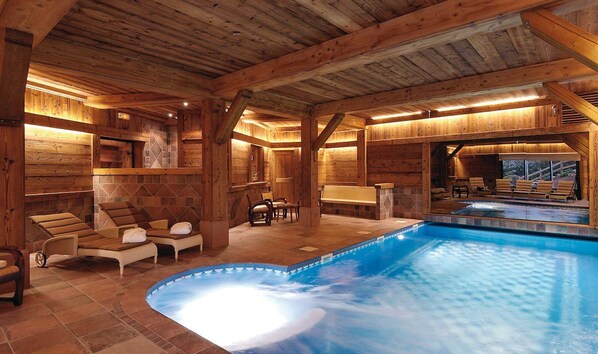 Indoor pool, outdoor pool