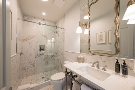 Southernmost Beach Resort - Image 6