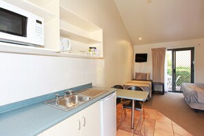 行政客房 (Executive Motel Room) | 客房景观