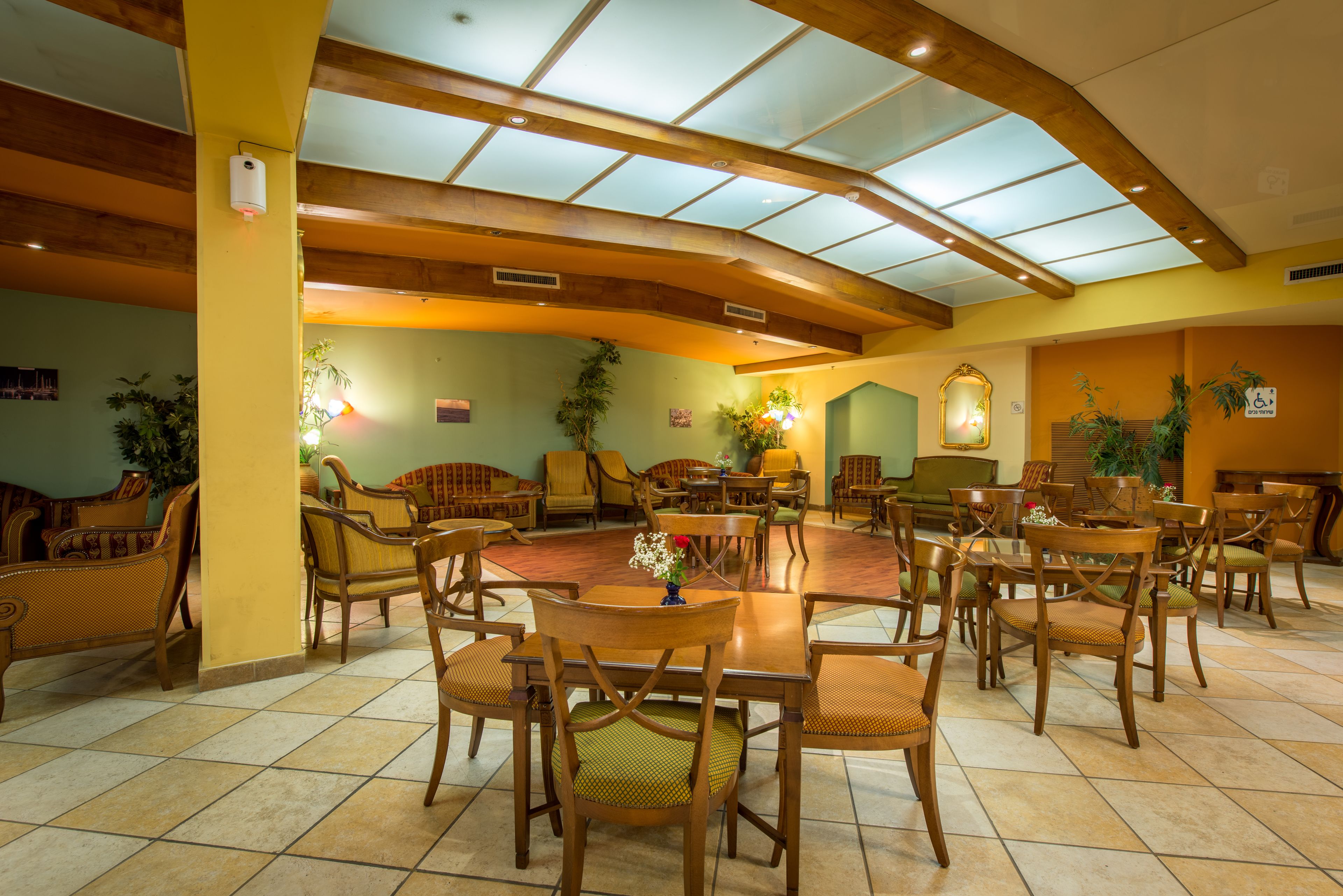 Coin salon dans le hall