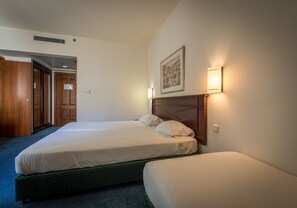 Standard Room, Patio