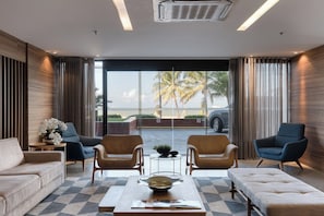 Interior entrance - Quality Suites Vila Velha (Vila Velha)