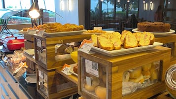 Desayuno estilo bufé