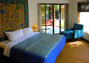 套房, 1 间卧室 | 客房内保险箱、办公桌、笔记本电脑工作区、遮光窗帘