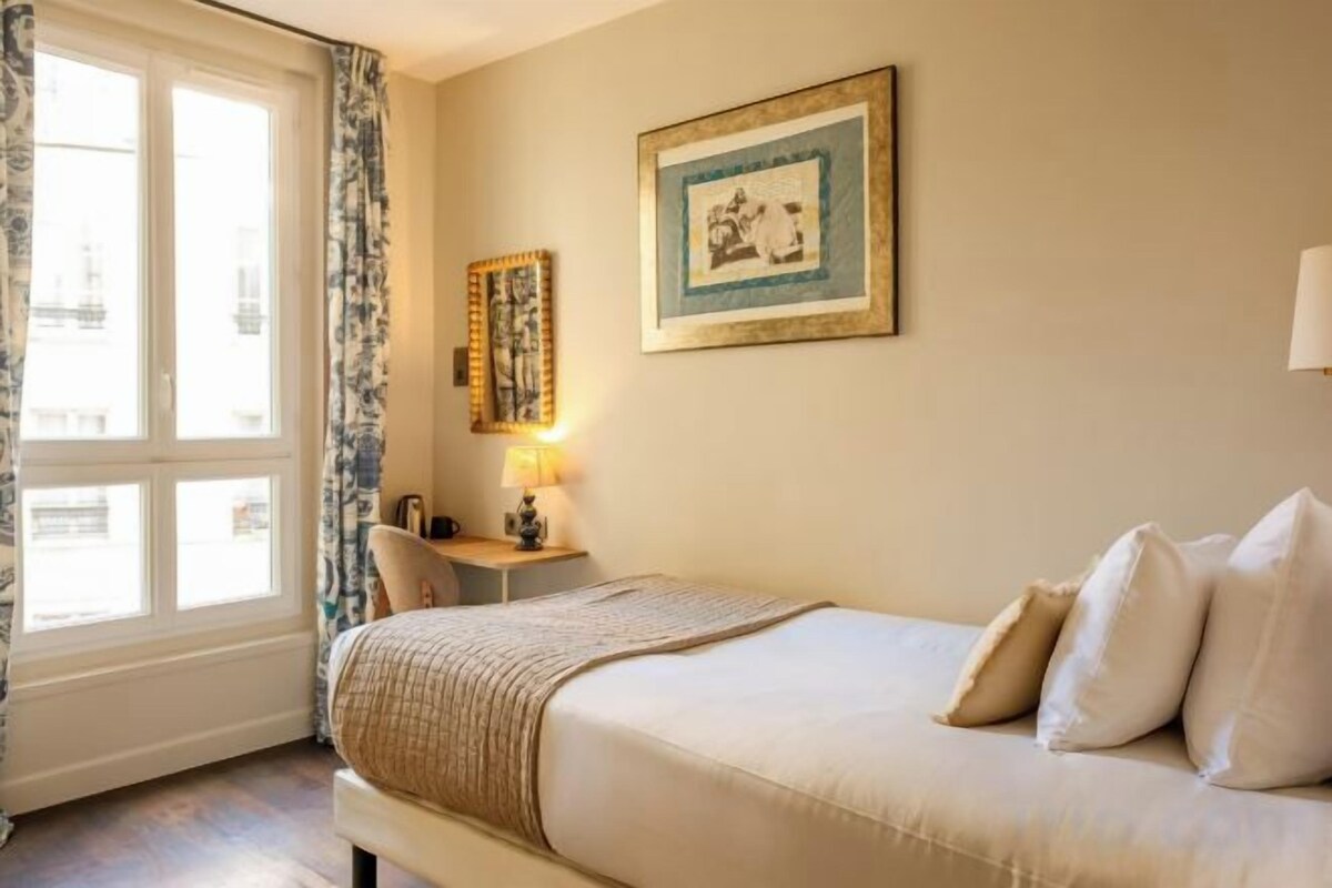 Premium bedding, desk, iron/ironing board (on request), WiFi (free)