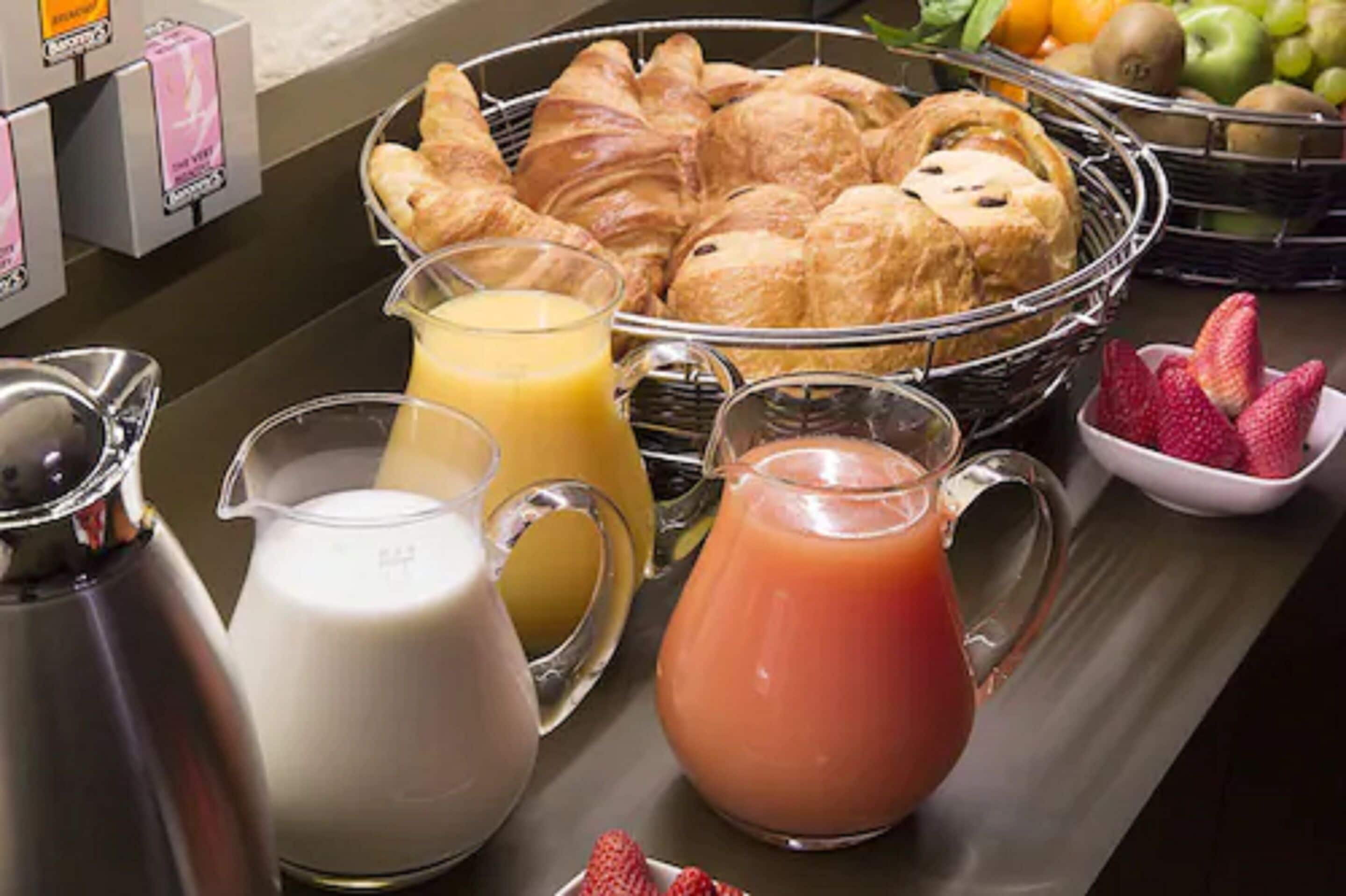daily buffet breakfast (eur 14 per person)