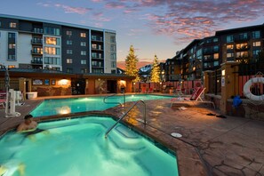 Outdoor pool - Sundial Lodge by Park City - Canyons Village (Park City)