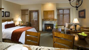 Studio (Sundial Lodge) | 2 kamar tidur, seprai premium, dan setrika/meja setrika