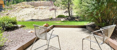 Room (Sundial Lodge) | Terrace/patio