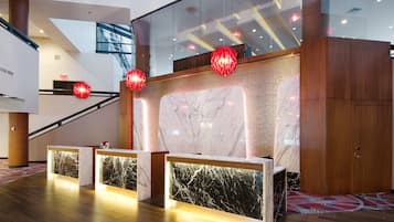 Lobby lounge