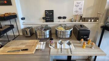 Daily buffet breakfast for a fee