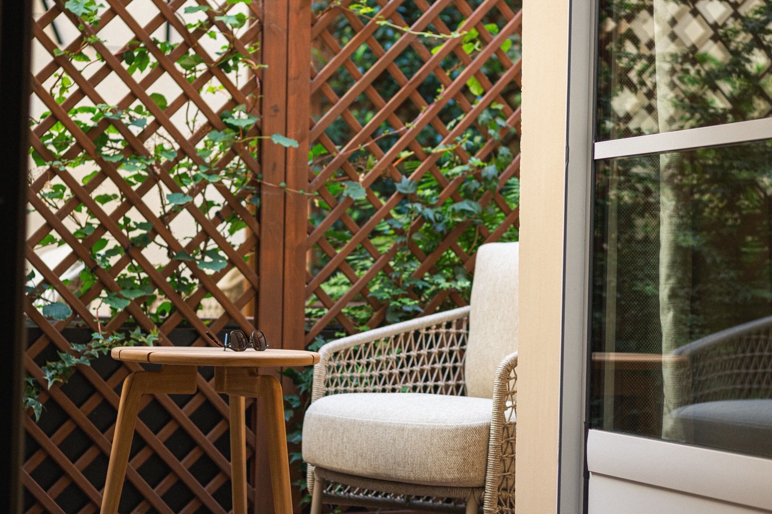 room, 1 double bed, courtyard view | 1 bedroom, hypo-allergenic bedding, minibar, in-room safe