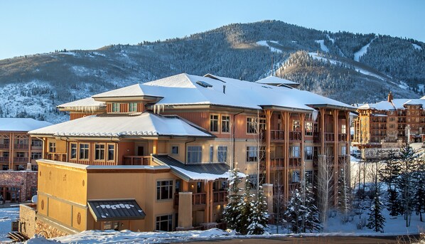 Front of property - Sundial Lodge by All Seasons Resort Lodging (Park City)