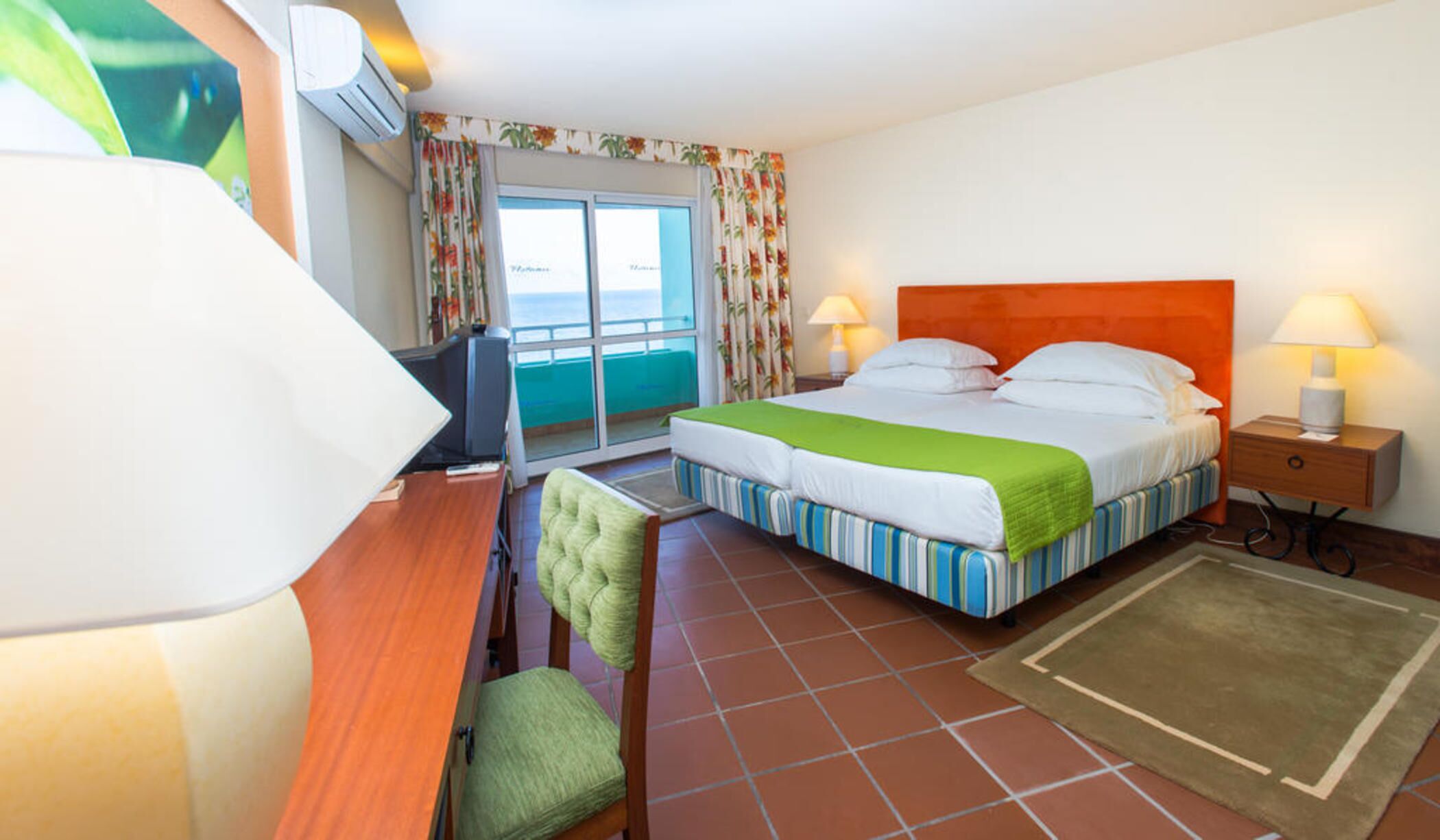 In-room safe, desk, blackout drapes, soundproofing