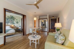 Junior Suite | Living area | 32-inch LCD TV with satellite channels, TV - Pestana Ocean Bay Resort (Funchal)