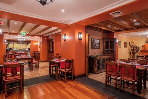 Breakfast served  - Pestana Miramar Garden & Ocean Resort (Funchal)