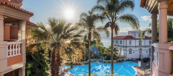 Pestana Village Garden Hotel