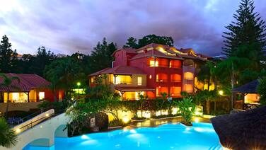 Pestana Village Garden Hotel