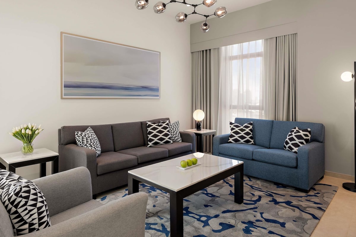 Appartement, 2 chambres | Coffre-fort, bureau, espace de travail pour ordinateurs portables