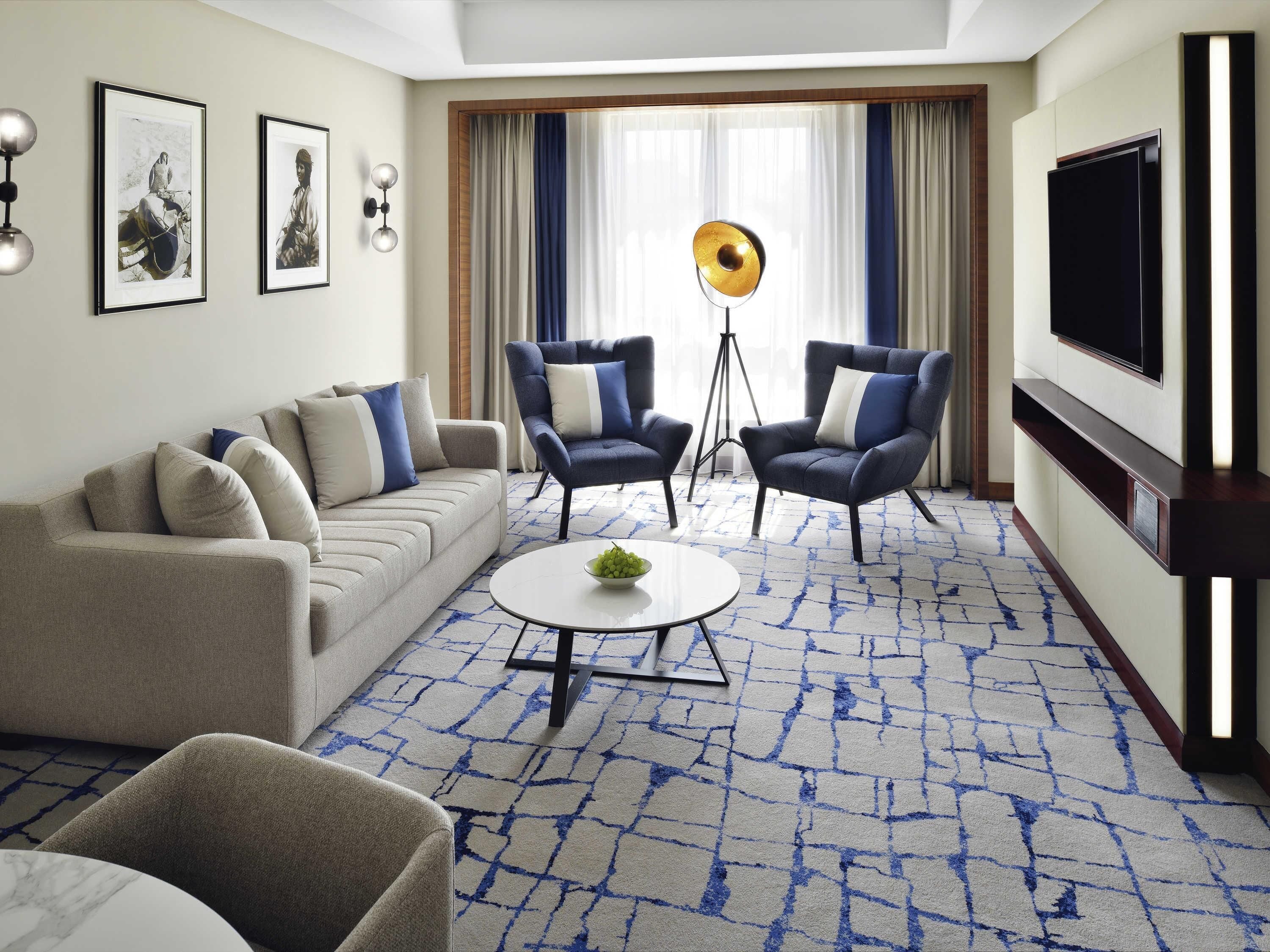 Deluxe Suite, 1 King Bed