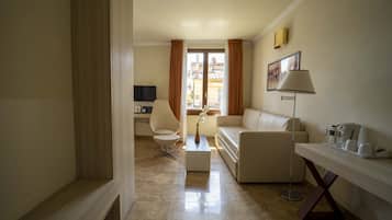 Doppia Deluxe | Biancheria da letto di alta qualità, una cassaforte in camera