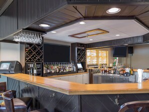 Bar (en la propiedad)