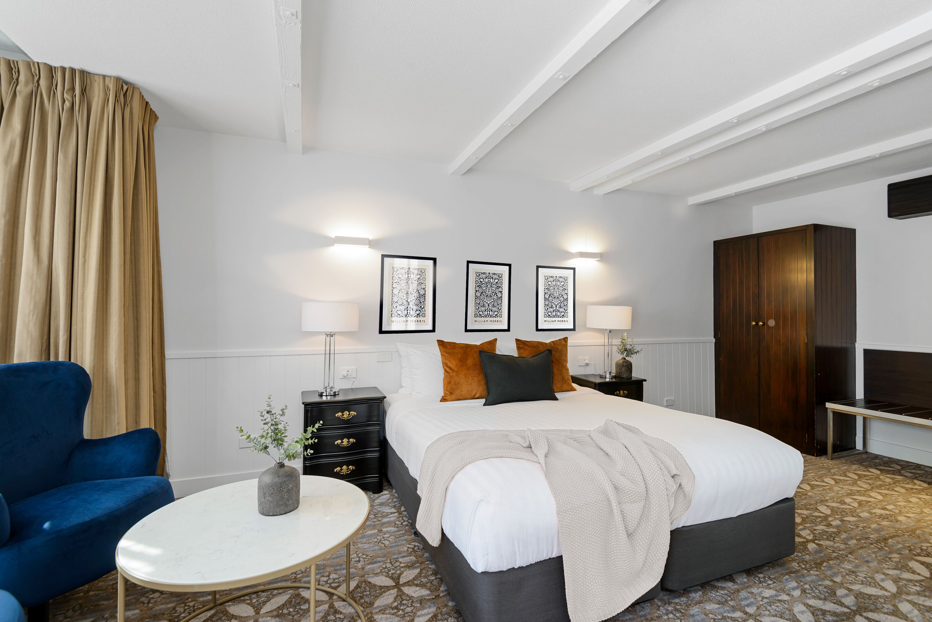 executive studio | 1 bedroom, iron/ironing board, free wifi, bed sheets