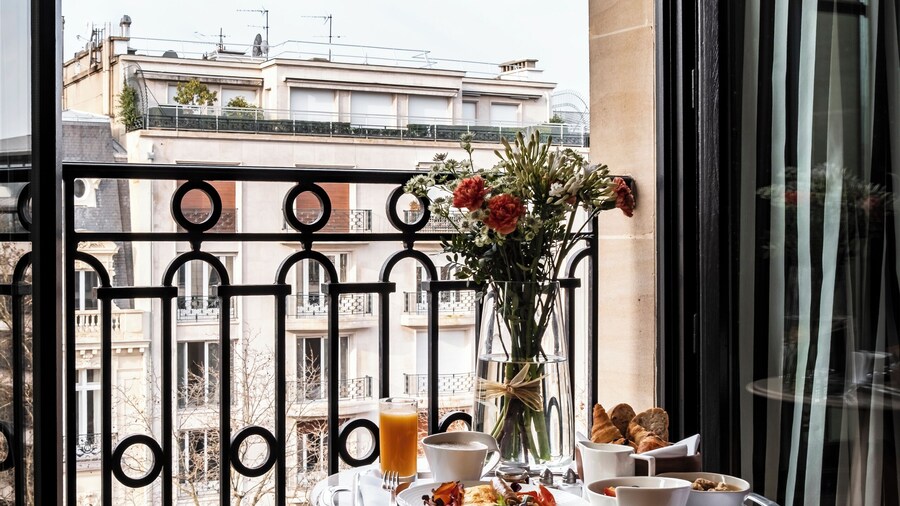 Grand Hôtel Champs-Elysées