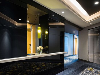 Spa at Sofitel Chicago Magnificent Mile