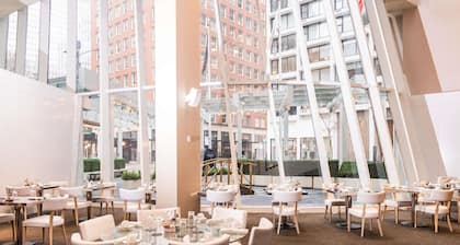 Sofitel Chicago Magnificent Mile