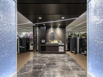 Fitness center at Sofitel Chicago Magnificent Mile