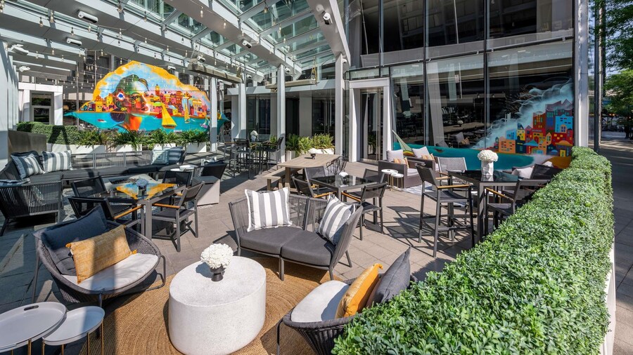 Sofitel Chicago Magnificent Mile