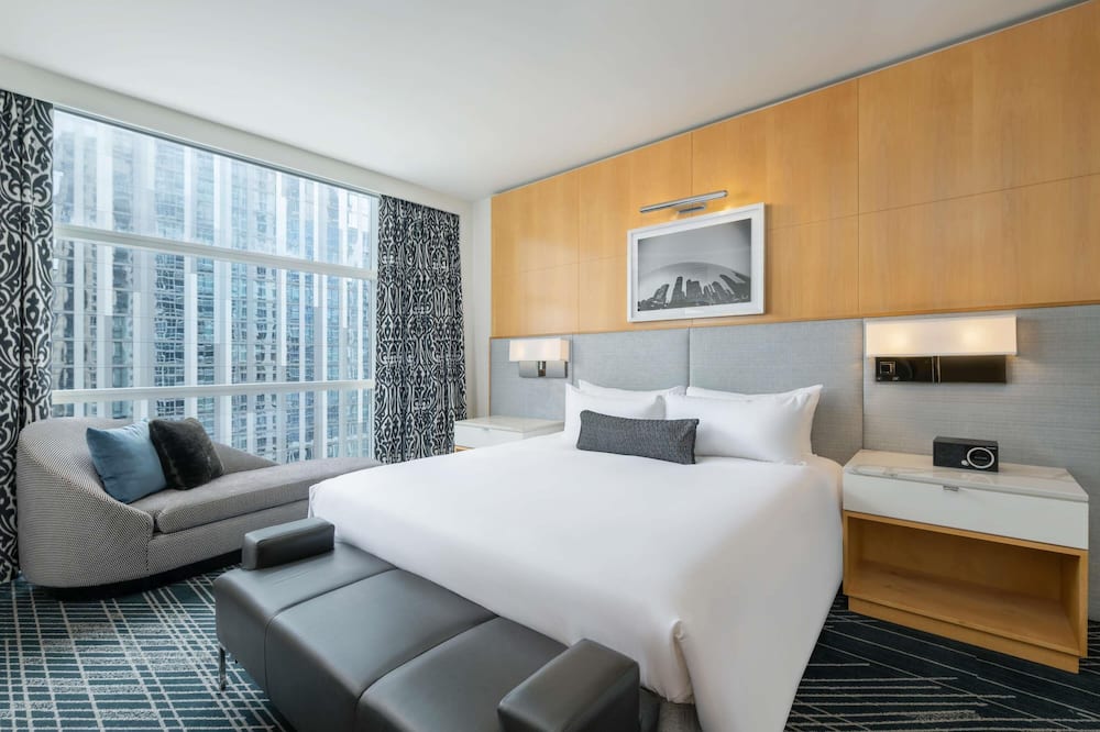Sofitel Chicago Magnificent Mile