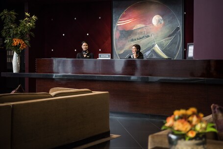 Sofitel Chicago Magnificent Mile - Image 22