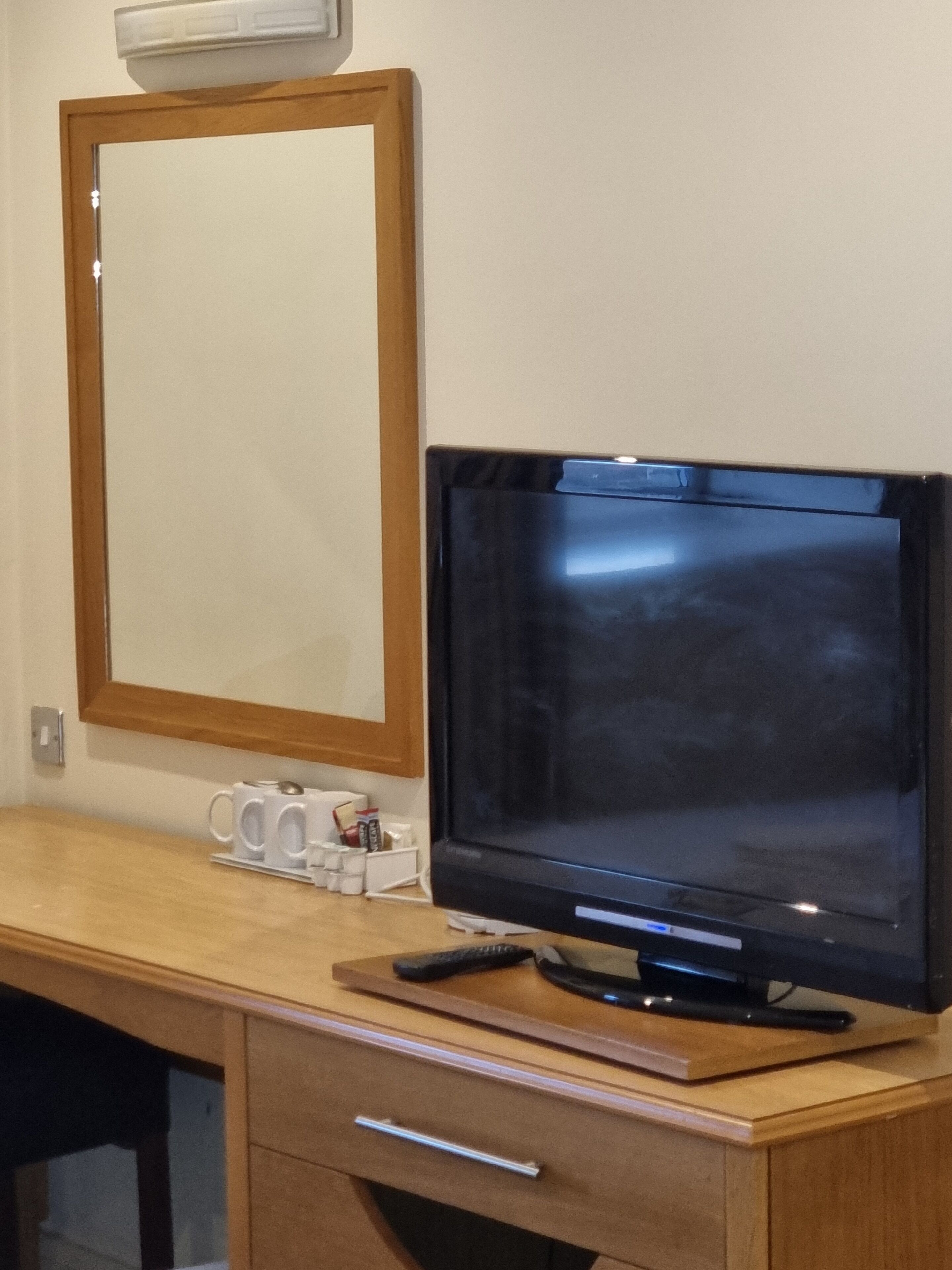 down duvets, in-room safe, desk, laptop workspace